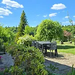 Paisible Avec Jardin Et Possibilite D'animaux A - Fr-1-589-814 * Gruey-les-Surance
