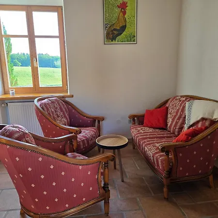Paisible Avec Jardin Et Possibilite D'animaux A - Fr-1-589-814 Lantställe Gruey-les-Surance